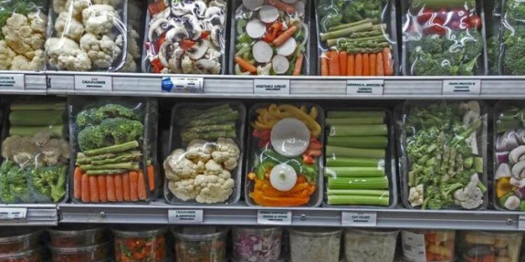 frutas y verduas envases plastico