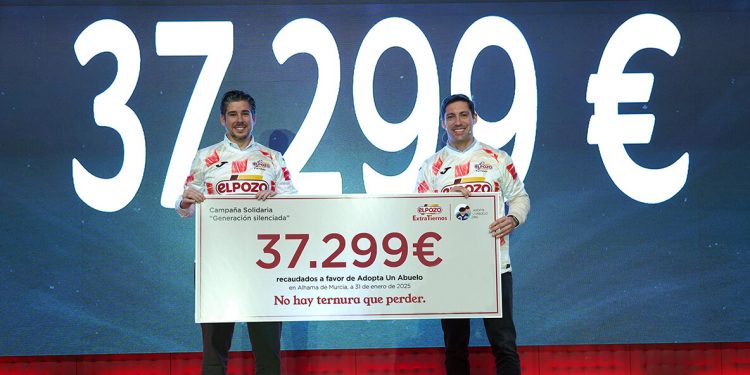 ElPozo ExtraTiernos Entrega del donativo