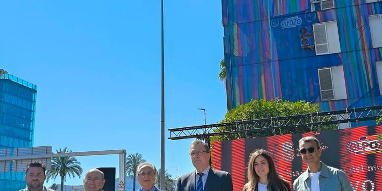 ElPozo Extratiernos - Mural El Relevo