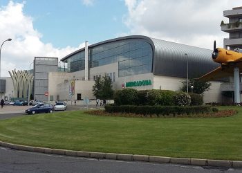 Centro comercial Leon Plaza
