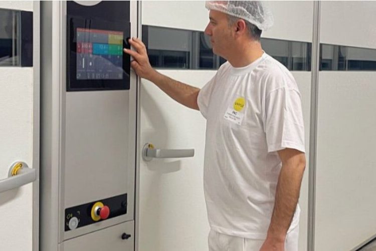 Uvesa - nueva incubadora