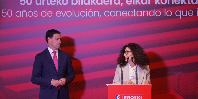 Visita Lehendakari sede Eroski