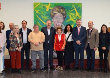 Gullon - Visita comisión de Industria del Senado