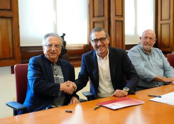 Firma Catedra Excelencia Empresarial