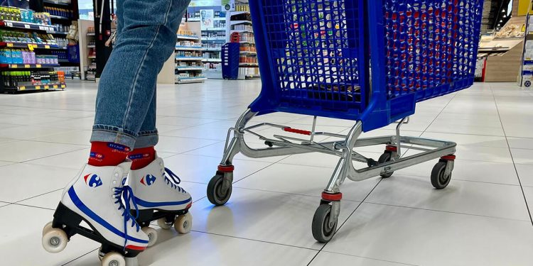 Carrefour permitirá patinar en sus hipermercados. Fuente: Carrefour.