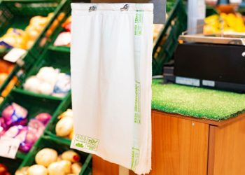 La cantidad de bolsas de plástico que se utiliza al año se ha reducido un 40% en siete años. Fuente: ANAIP