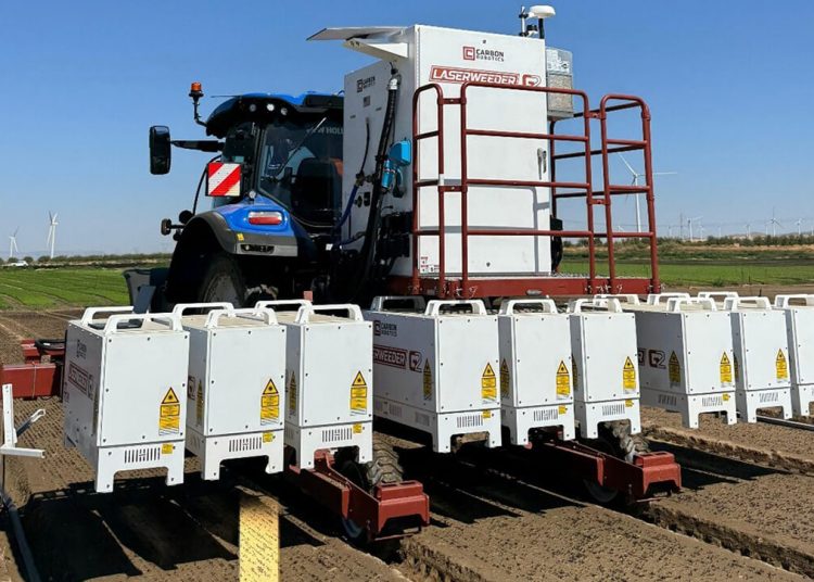 Primaflor incorpora tecnología láser de última generación para optimizar sus procesos agrícolas. Fuente: Primaflor.