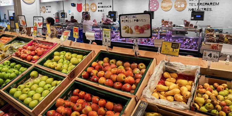 Caprabo evitó el desperdicio de 1.100 toneladas de alimentos hasta junio. Fuente: Caprabo.