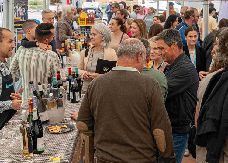 Éxito de la IX Feria Caprabo de Productos de Proximidad del Vallés. Fuente: Caprabo.