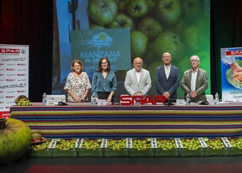 Spar Gran Canaria prevé elevar las ventas de manzana reineta de Valleseco un 10%. Fuente: Spar Gran Canaria.