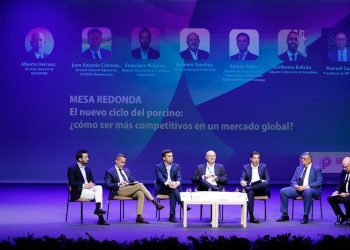 Expertos analizan en Murcia los desafíos del sector porcino. Fuente: Interporc.