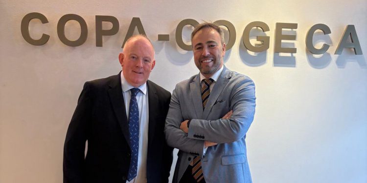 Gabriel Trenzado y Fracie Gorman. Fuente: COPA-COGECA.