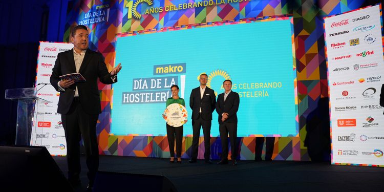 Makro rinde homenaje a los profesionales hosteleros. Fuente: Makro.