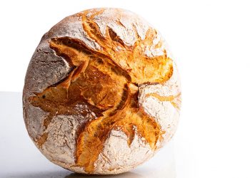 Más de la mitad de los españoles consume pan a diario, siendo el plan blanco el favorito. Fuente. Puratos.