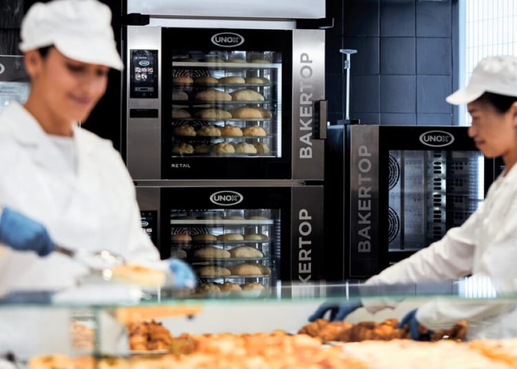 Unox desarrolla una novedosa estación de horneado para supermercados. Fuente: Unox.