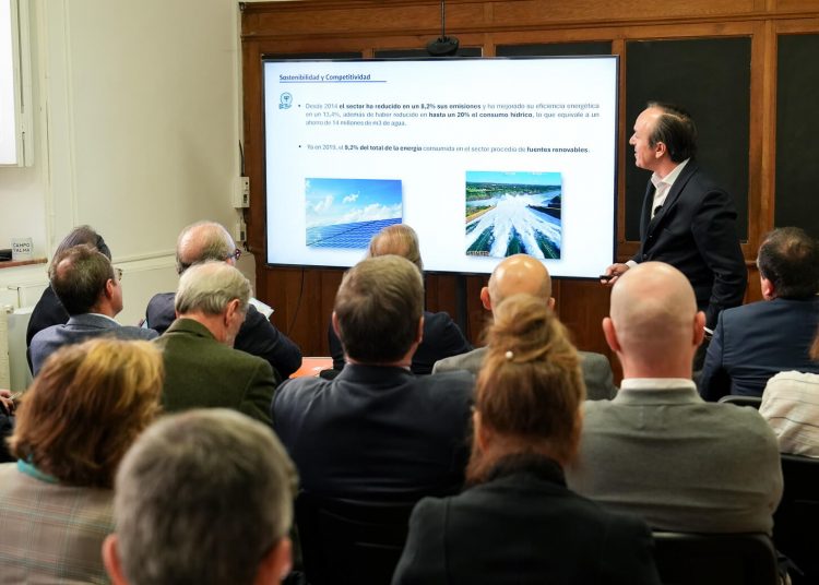 Expertos prevén que la industria alimentaria avanzará más en los próximos cinco años que en los últimos 15. Fuente: Agrifood Comunicación.