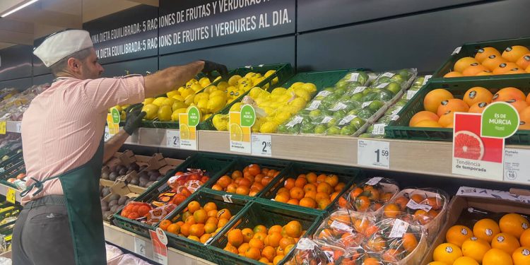 Consum fortalece su apuesta por los productos locales con la comercialización de cítricos con IGP valencianos. Fuente: Consum.