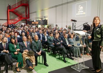 Aceites Sandúa cumple 50 años y lo celebra inaugurando nuevas instalaciones. Fuente: Aceites Sandúa.