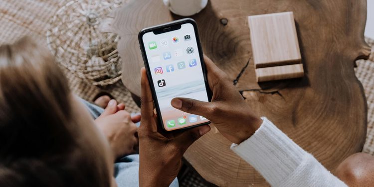 Las redes sociales se posicionan como el gran acelerador de ventas del Black Friday. Fuente: Wam Global.