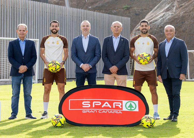 Renovacion patrocinio Spar Gran Canaria y UD Las Palmas. Fuente: Spar Gran Canaria.