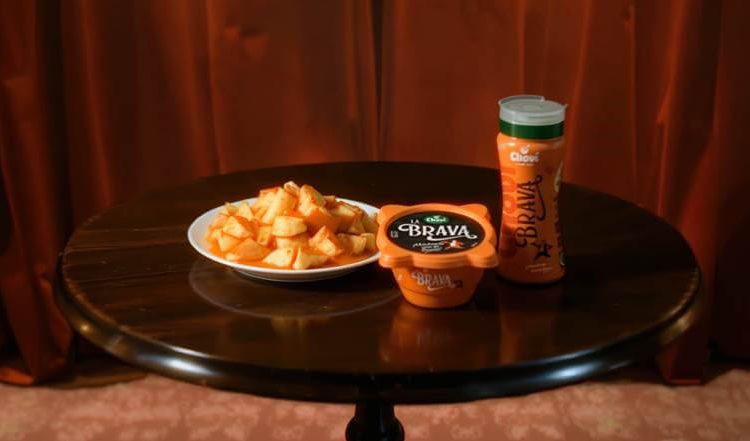 Choví presenta su nueva Salsa Brava en formato ambiente. Fuente: Choví.