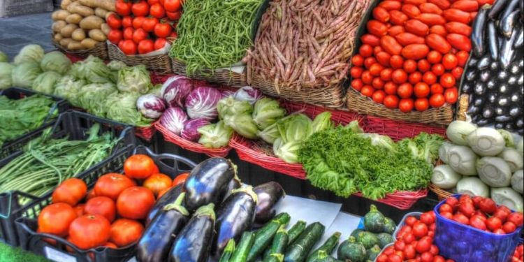 Bruselas prepara un plan para fomentar el consumo alimentos sin procesar. Fuente: Asaja.