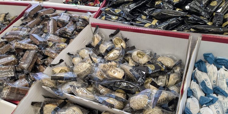 El precio de los dulces navideños ha subido de media un 15,4% en el último año. Fuente: Facua.