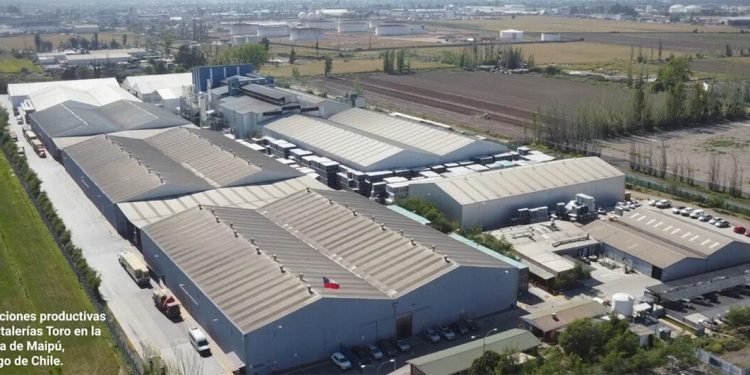 Vidrala acuerda la adquisición de la chilena Cristalerías Toro por 77 millones. Fuente: Vidrala.