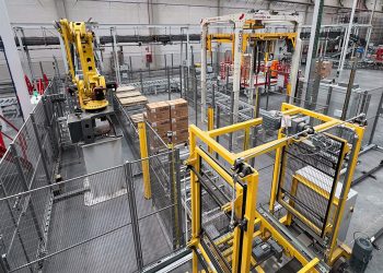 Dematic implanta un innovador proyecto de integración de automatización logística con Velilla. Fuente: Dematic.