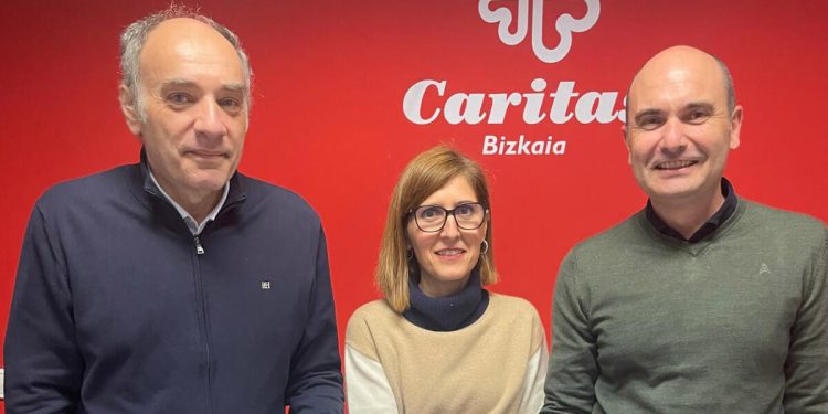 Eroski refuerza su programa de ayuda social con Cáritas y Laboral Kutxa. Fuente: Eroski