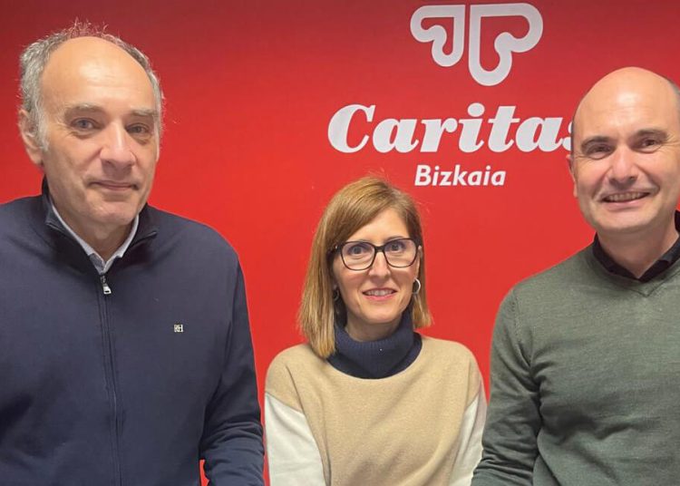 Eroski refuerza su programa de ayuda social con Cáritas y Laboral Kutxa. Fuente: Eroski