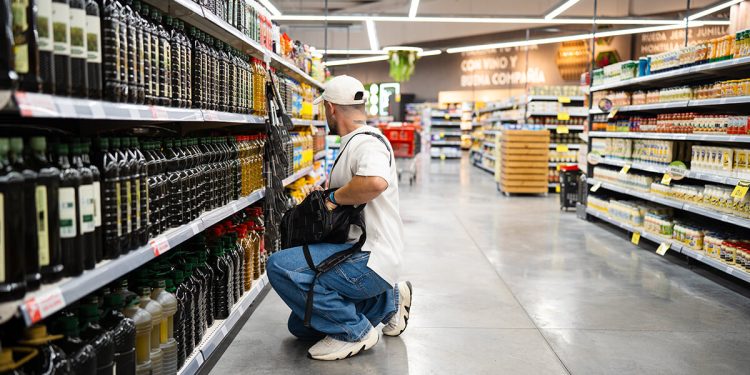Comercios y supermercados pierden 817 millones en Navidad a causa de los hurtos. Fuente: Checkpoint Systems.