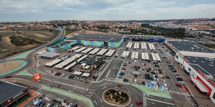 Redevco adquiere el parque comercial Abadía en Toledo. Fuente: Redevco.