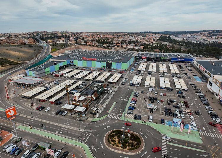 Redevco adquiere el parque comercial Abadía en Toledo. Fuente: Redevco.