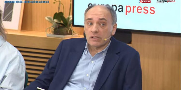 Alejandro Martínez Berriochoa, director general de la Fundación Eroski y director de salud y sostenibilidad en Eroski. Fuente: Eroski.