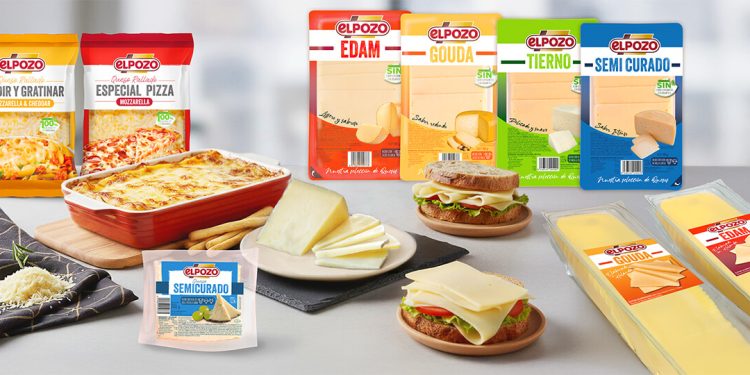 Bodegón de las variedades de quesos de El Pozo Alimentación. Fuente: El Pozo Alimentación.