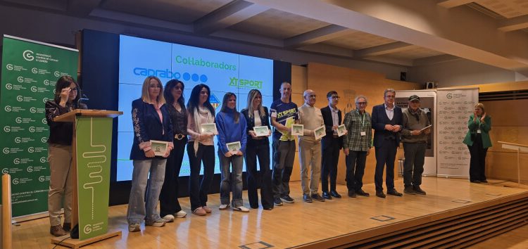 Caprabo, reconocido por su colaboración en el proyecto ‘En Marcha contra el Cáncer’. Fuente: Caprabo.