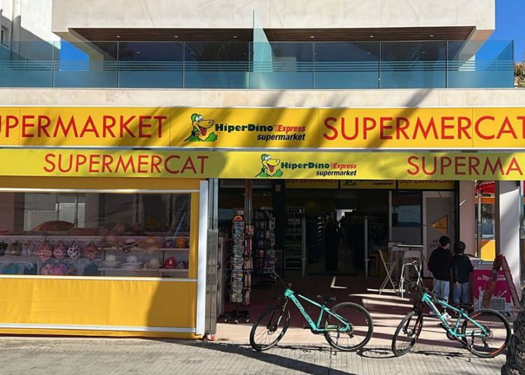 HiperDino ha destinado 4,5 millones a la reforma de las 21 tiendas que tiene en Mallorca. Fuente: HiperDino.