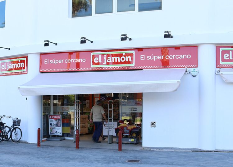 Grupo Empresarial El Jamón firma su primer convenio colectivo propio. Fuente: Supermercados El Jamón.