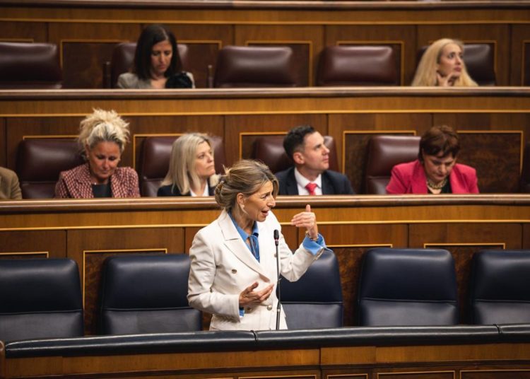 Yolanda Díaz en el Congreso. Fuente: Ministerio de Trabajo y Economía Social.