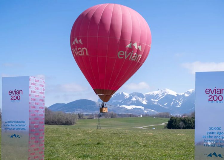 Danone celebra 200 años de evian y comienza una nueva etapa para la marca de agua mineral
