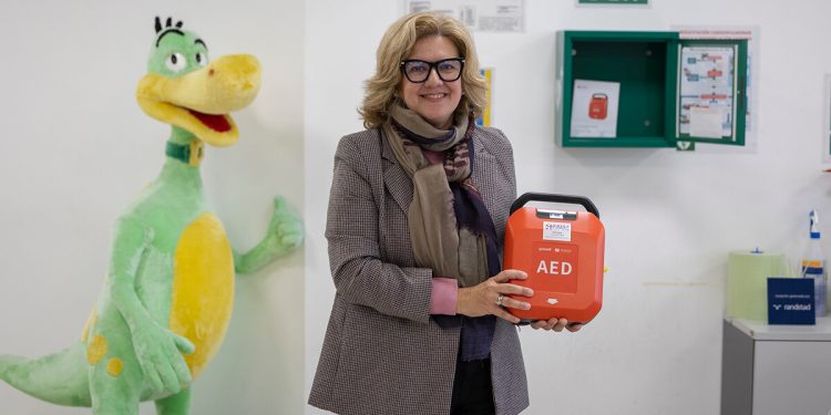 HiperDino convierte sus supermercados en espacios cardioprotegidos. Fuente: HiperDino.