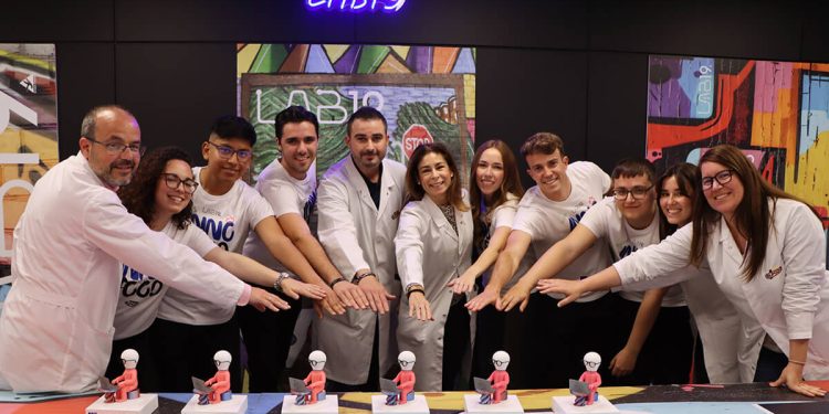 Participantes del programa InnoFood, de LAB19, impulsado por Grupo Fuertes. Fuente: El Pozo Alimentación.