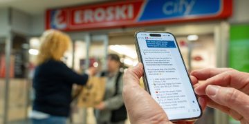 Eroski innova con el lanzamiento de la compra por WhatsApp con IA y entrega ultrarrápida. Fuente: Eroski.