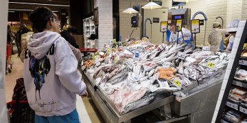 Los alimentos de consumo recomendado a diario solo representan el 73,4% del volumen total consumido. Fuente: Fundación Eroski.