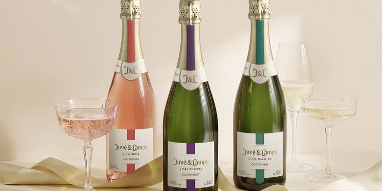 Juvé & Camps recupera una de sus colecciones más emblemáticas: Cinta. Fuente: Juvé & Camps.