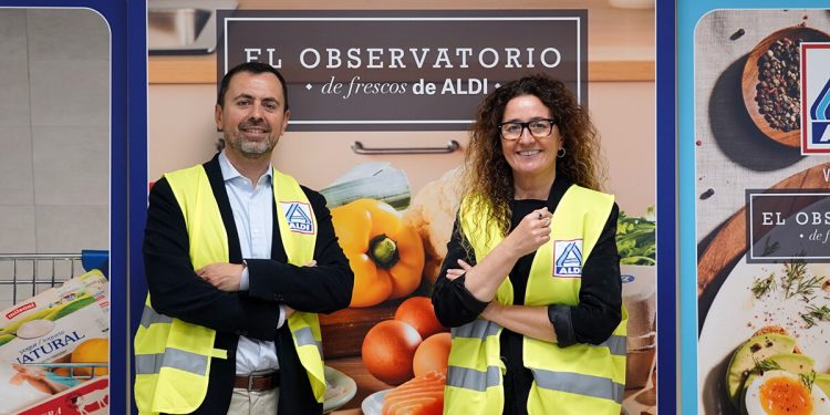 De izquierda a derecha Hugo Liria, responsable de Customer y Market Research de Aldi. Fuente: Aldi.