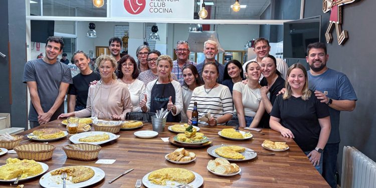 Patatas Lázaro pone en valor la cocina tradicional con la celebración del  II Concurso de Tortilla de Patata. Fuente: Patatas Lázaro.