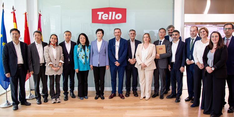 Visita delegación china a Tello. Fuente: Grupo Tello Alimentación.