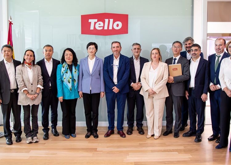 Visita delegación china a Tello. Fuente: Grupo Tello Alimentación.